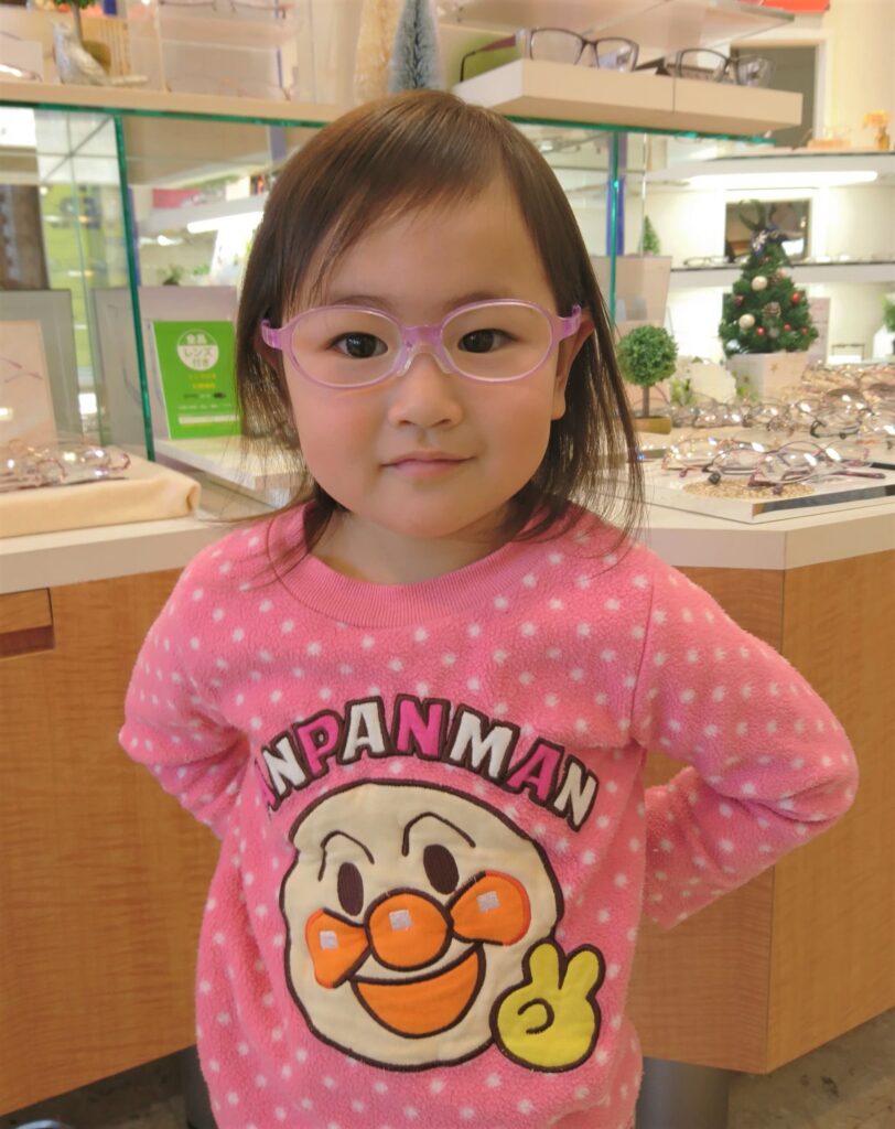 画像に alt 属性が指定されていません。ファイル名: ほのかちゃん-812x1024.jpg