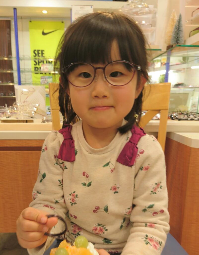画像に alt 属性が指定されていません。ファイル名: ことかちゃん-801x1024.jpg